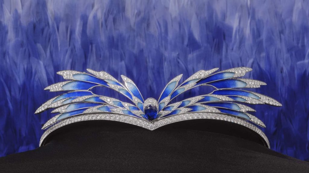 chaumet-devoile-un-eblouissant-diademe-en-diamants-dans-un-ecrin-dexception-en-p-actualite-voyages-magazine-tendances-la-revue-1