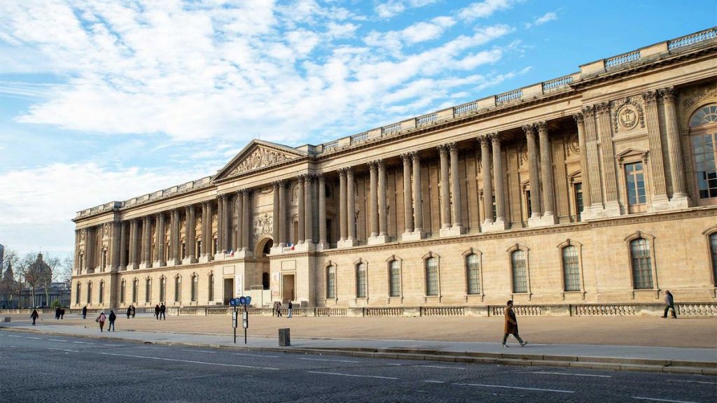 louvre-entre-crises-a-repetition-et-polemiques-nouveau-coup-dur-pour-le-musee-et-actualite-voyages-magazine-tendances-la-revue-1