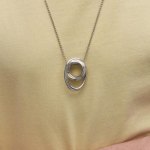 Berlin - Collection "Asteroid Garden" - Avgvst : Quand le bijou se transforme en symbole personnel - Actualités du luxe - actualités sur le luxe - actualité du luxe