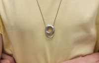 Berlin - Collection "Asteroid Garden" - Avgvst : Quand le bijou se transforme en symbole personnel - Actualités du luxe - actualités sur le luxe - actualité du luxe