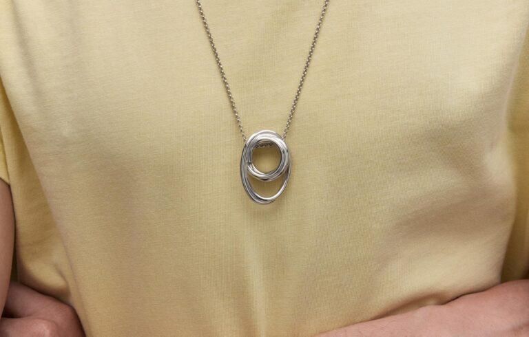 Berlin - Collection "Asteroid Garden" - Avgvst : Quand le bijou se transforme en symbole personnel - Actualités du luxe - actualités sur le luxe - actualité du luxe