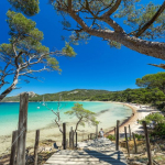 Les 17 plus belles plages de France à (re)découvrir cet été - Actualités du luxe - actualités sur le luxe - actualité du luxe