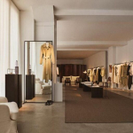 Massimo Dutti: Le pop-up qui fait dialoguer mode, culture et design dans le Marais - Actualités du luxe - actualités sur le luxe - actualité du luxe