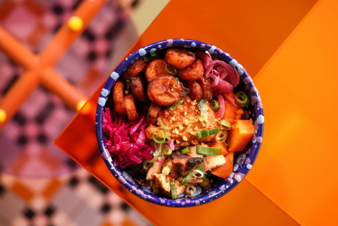 Bomaye 2: L'Afrique en saveurs, une street food réinventée à Paris - Actualités du luxe - actualités sur le luxe - actualité du luxe