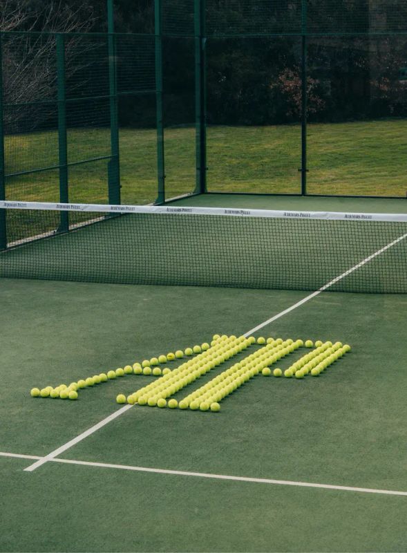 Audemars Piguet s'empare du padel: quand la haute horlogerie entre dans l'arène - Actualités du luxe - actualités sur le luxe - actualité du luxe