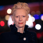 Tilda Swinton sur tapis rouge — Cannes 2026 master class