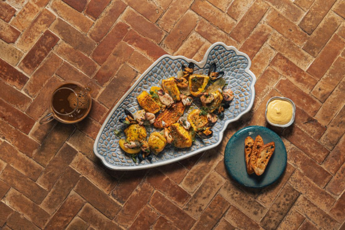 Chez Rooster, bouillabaisse marseillaise à Paris