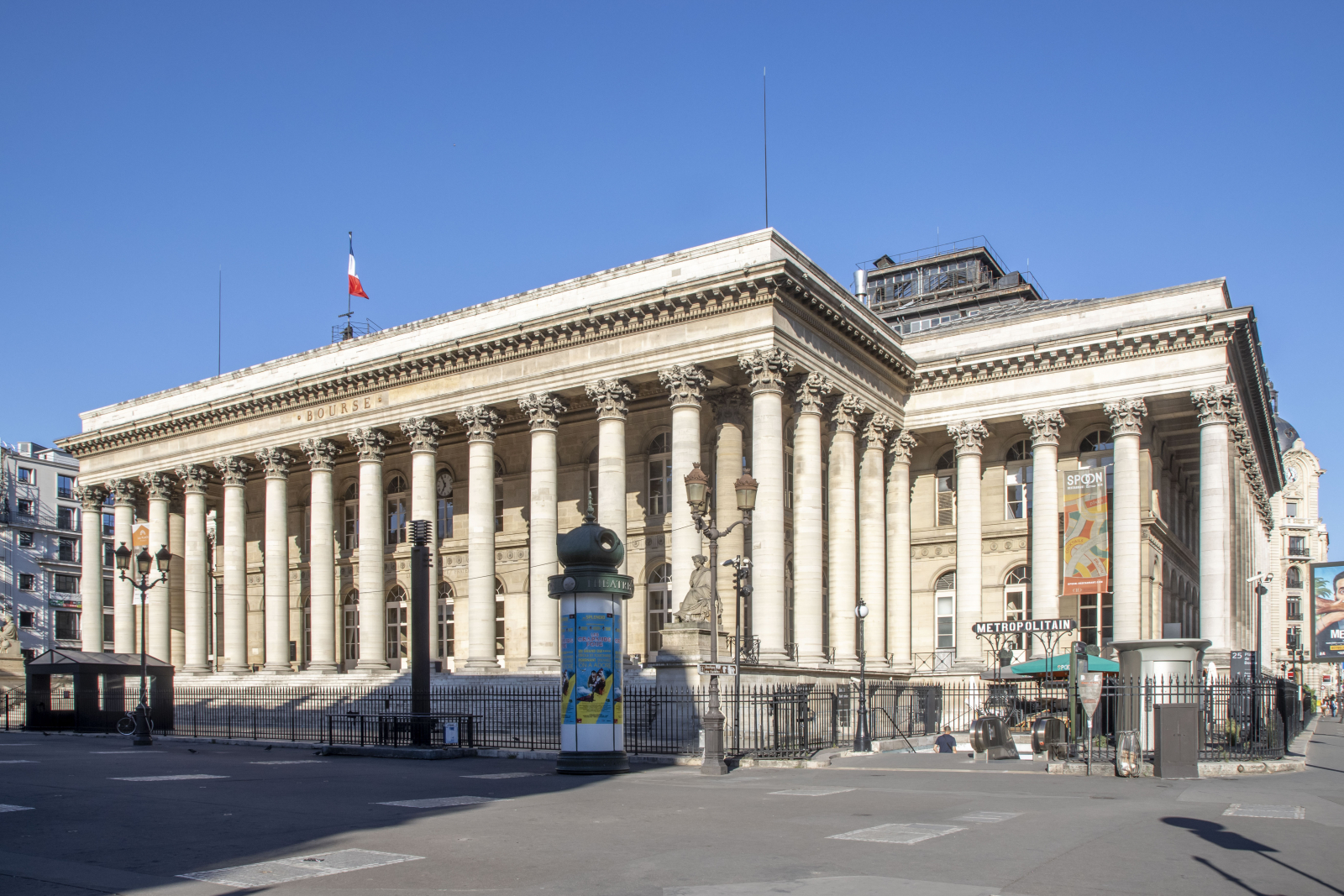 Façade du Palais Brongniart, ancien siège de la Bourse de Paris
