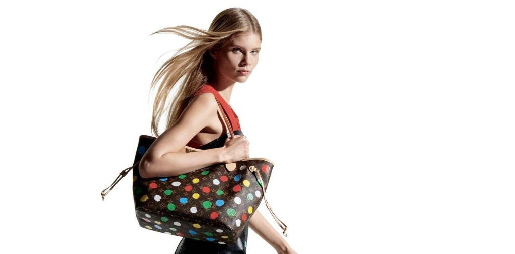 Louis Vuitton - Collection Yayoi Kusama : Quand l'art et la mode célèbrent l'infini et la joie - La Revue du Luxe