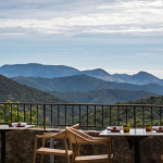 Nichées dans les Cévennes, Les Terrasses de la Borie mêlent restaurant gastronomique, nature sauvage et vues - Actualités du luxe - actualités sur le luxe - actualité du luxe