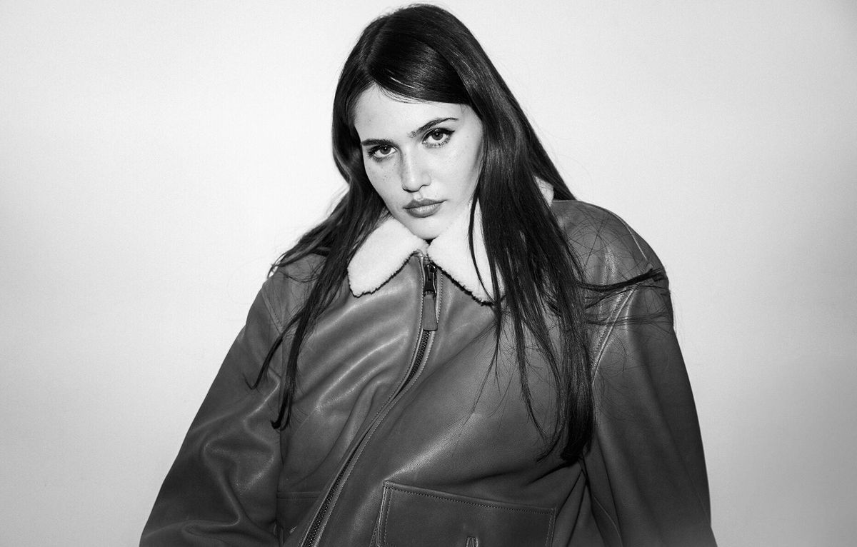 Paris Concert - Hiver 2026 - Sienna Spiro : L'étoile montante de la pop UK en scène - Actualités du luxe - actualités sur le luxe - actualité du luxe