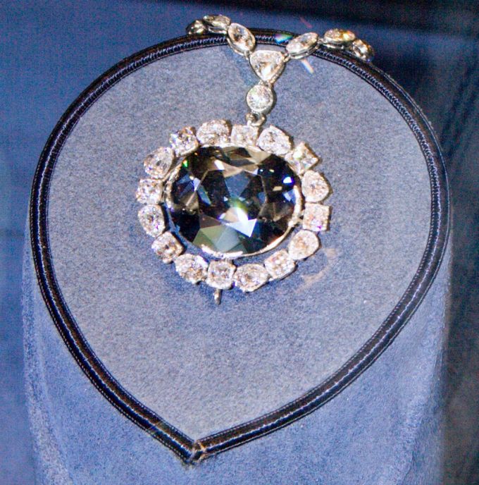 Le Hope Diamond, diamant bleu du Smithsonian