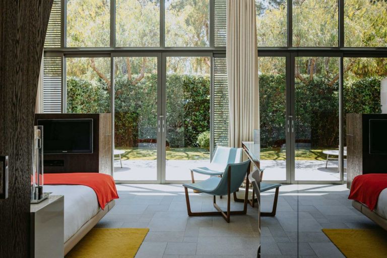 Hôtel Sezz: la quintessence du luxe contemporain à Saint-Tropez - La Revue du Luxe