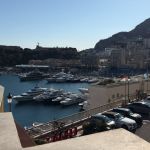 Superyacht de luxe en Méditerranée