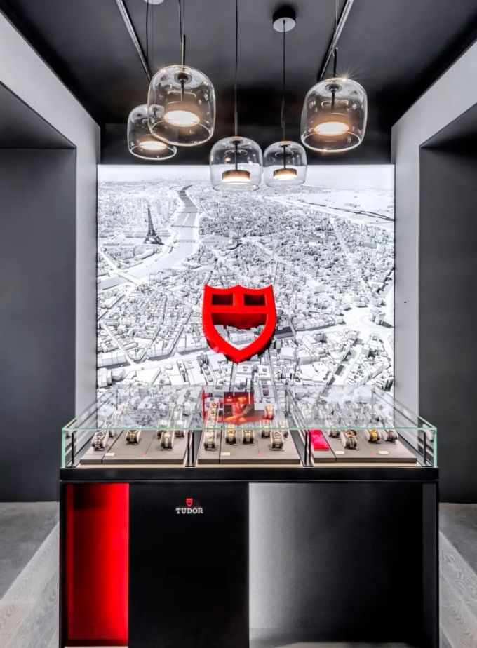 Tudor déploie son flagship parisien: une adresse de prestige sur les Champs-Élysées - La Revue du Luxe