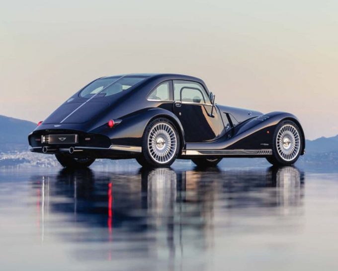 Morgan - Commande spéciale : La Midsummer Coupé, une vision exclusive réinventée - La Revue du Luxe