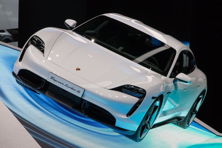 Voiture électrique de luxe