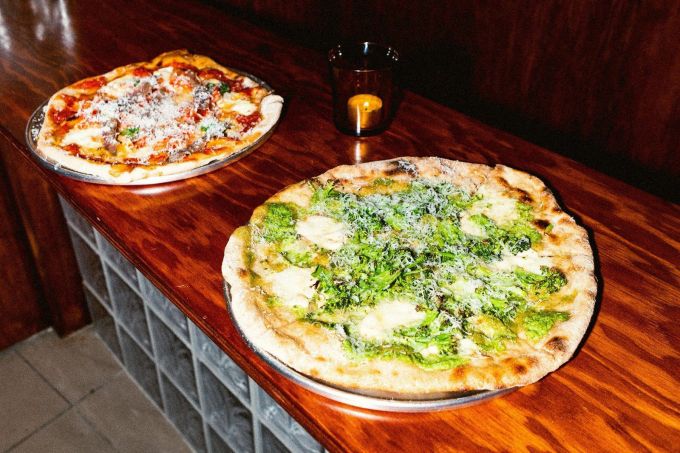 Paris - Gastronomie - La Pizza : 6 adresses emblématiques qui réinventent le genre - La Revue du Luxe