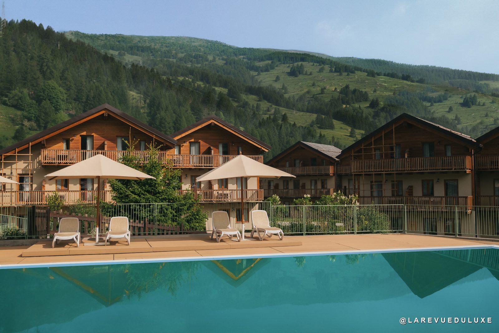 Club med pragelato sestriere piscine exterieure chalets