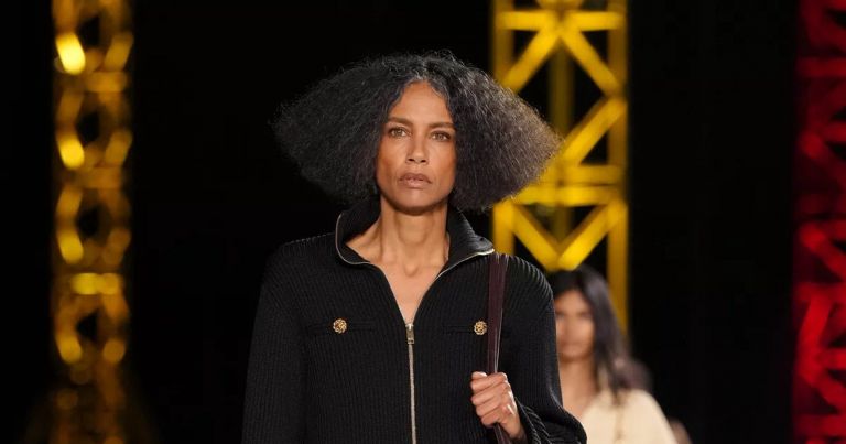 Défilé Chanel Automne-Hiver 2026-2027: l&rsquo;élégance intemporelle rue Cambon
