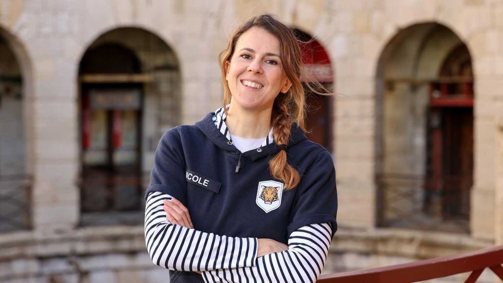 Nicole Ferroni à Fort Boyard: ses confidences sur des frayeurs inédites - La Revue du Luxe