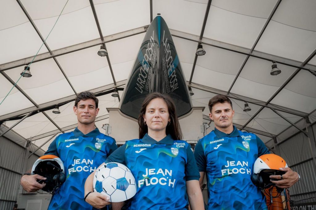 FC Lorient : un maillot third célébrant l'héritage maritime - La Revue du Luxe