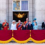 Le roi Charles III renonce à habiter Buckingham Palace : une première depuis 1837 - La Revue du Luxe