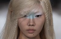Maquillage haute couture: Les plus belles inspirations de l'automne-hiver 2026-2027 - La Revue du Luxe