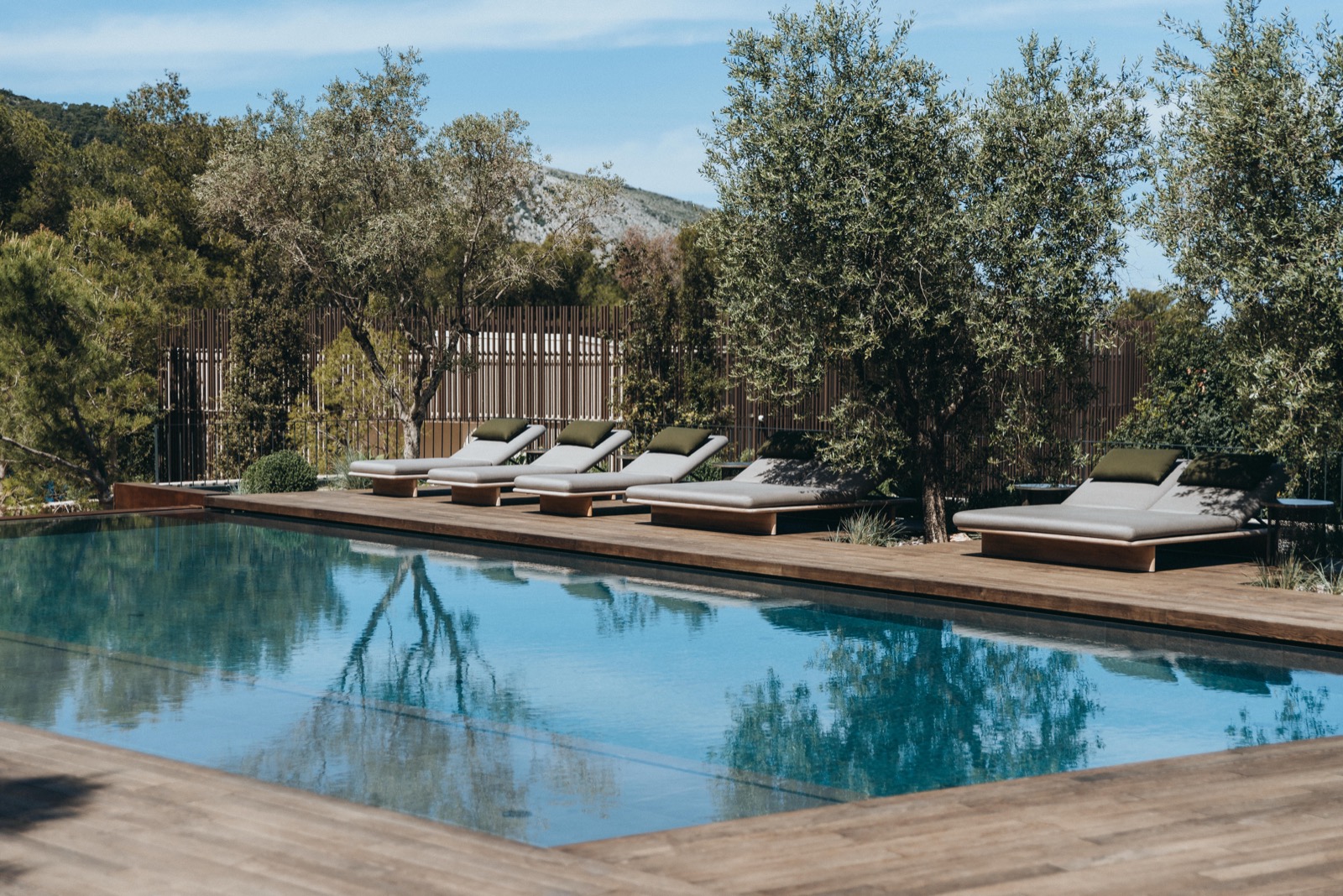 Maslina resort hvar piscines baie maslinica adriatique