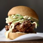 Le burger karaage de Nakatsu, poulet frit japonais dans le 18e à Paris
