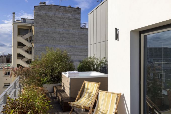 Le rooftop Grand Balcon du Quinzerie Hôtel, dans le 15e arrondissement de Paris