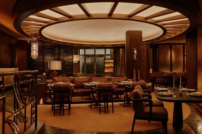 La salle en rotonde du restaurant Pur' au Park Hyatt Paris-Vendôme