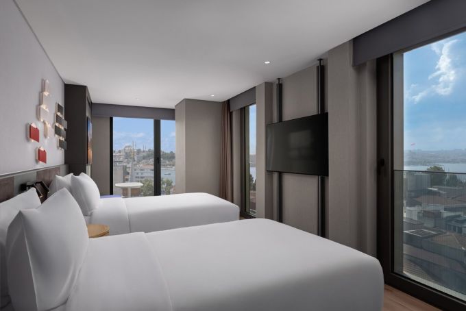 Aloft Istanbul Karaköy : le nouveau repaire design et vibrant de la métropole turque - La Revue du Luxe
