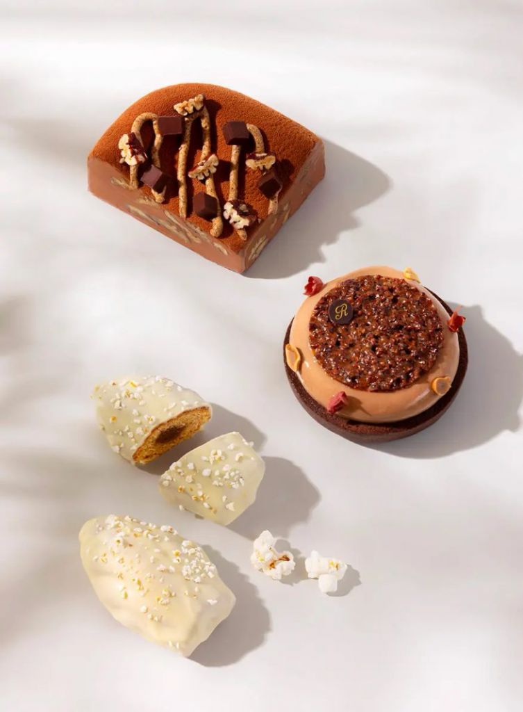 Ritz Paris : comment le palace transforme le goûter en produit de luxe - La Revue du Luxe