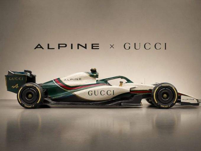 Gucci Racing Alpine : l'alliance inédite du luxe et de la Formule 1 - La Revue du Luxe