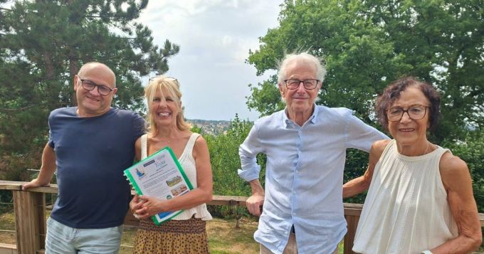 Bénévoles et voyageurs : l’agence insolite née à Épinal - La Revue du Luxe
