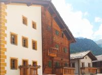Hôtel Le Rucher à Evolène : la renaissance d’un patrimoine alpin - La Revue du Luxe