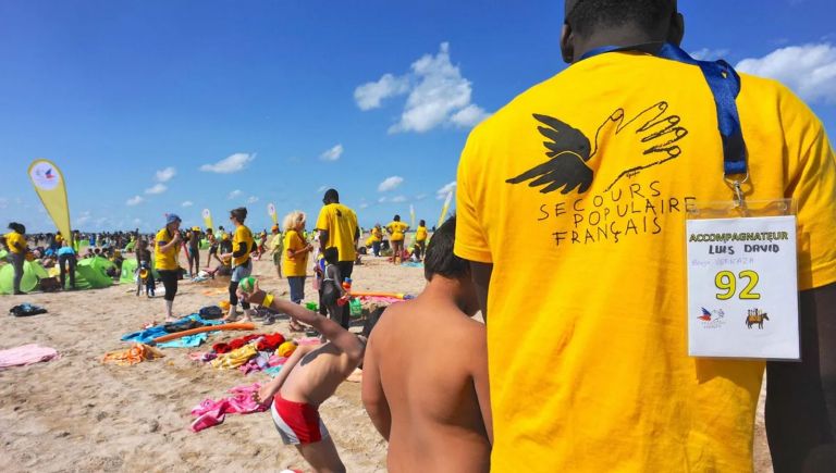 À Deauville, 3 500 enfants célèbrent la Journée des oubliés des vacances