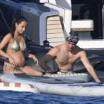 Sardaigne Trêve F1 - Été 2026 - Charles Leclerc : L'élégance d'une pause estivale en mer - La Revue du Luxe