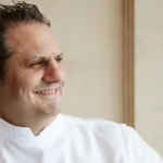 Four Seasons Yachts dévoile ses chefs étoilés pour 2027 - La Revue du Luxe