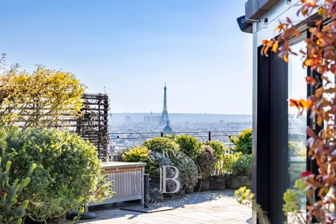 Immobilier de luxe à Paris : 10 propriétés d'exception actuellement à la vente - La Revue du Luxe