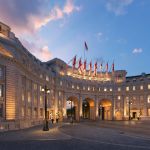 The Admiral's Mess : le nouveau bar d'exception du Waldorf Astoria London - La Revue du Luxe