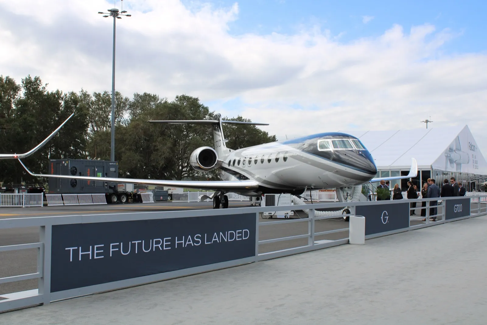 Le jet d'affaires Gulfstream G700 exposé au salon NBAA-BACE d'Orlando en 2022