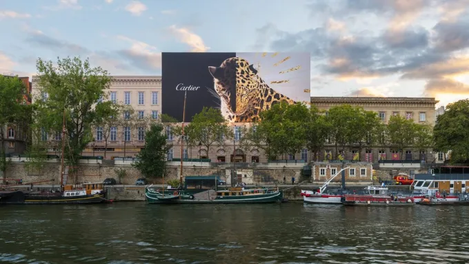 Cartier sublime l'art du verre avec la maître verrier nîmoise Myriam Hubert - La Revue du Luxe