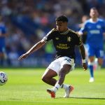 Manchester United cible le défenseur néerlandais Ian Maatsen - La Revue du Luxe