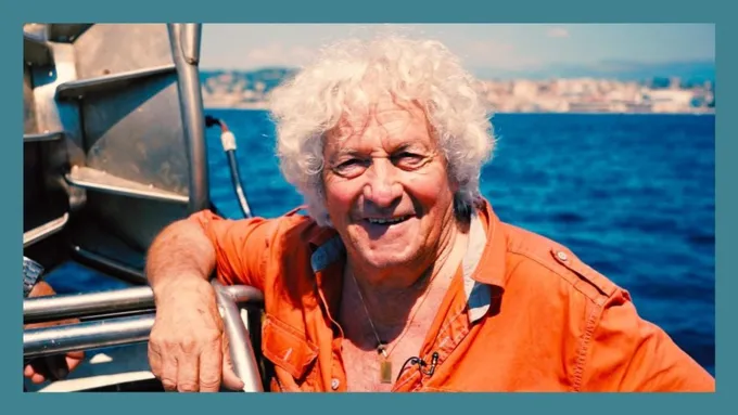 Gilbert, figure emblématique et gardien des traditions du Vieux-Port de Cannes - La Revue du Luxe