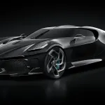 Bugatti La Voiture Noire noire en studio, vue trois-quarts avant