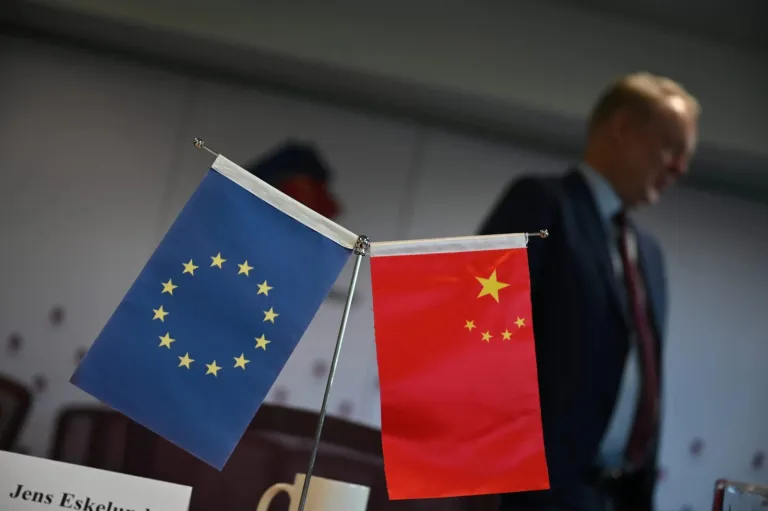 Quand la Chine bouscule les bastions du luxe et de l&rsquo;automobile en Europe