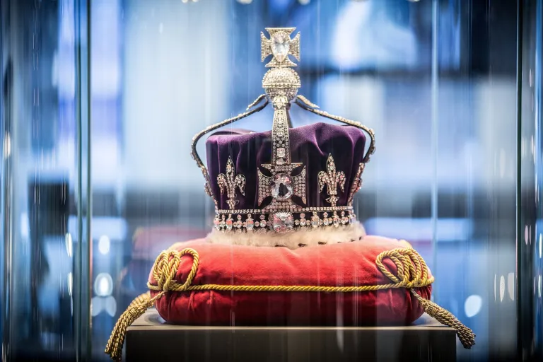 Koh-i-Noor : quel prix pour le diamant le plus disputé du monde ?