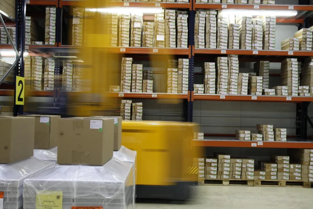 Luxe : la révolution logistique au service de la traçabilité et de l'écoconception - La Revue du Luxe